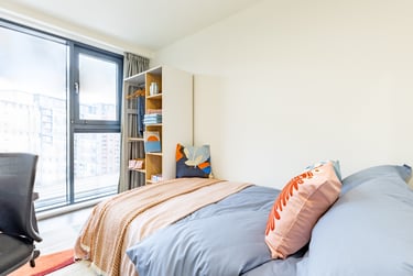 Premium En Suite at Bridge House, 180 Old Dumbarton Road, City Centre, Glasgow, G38QB - Image 1